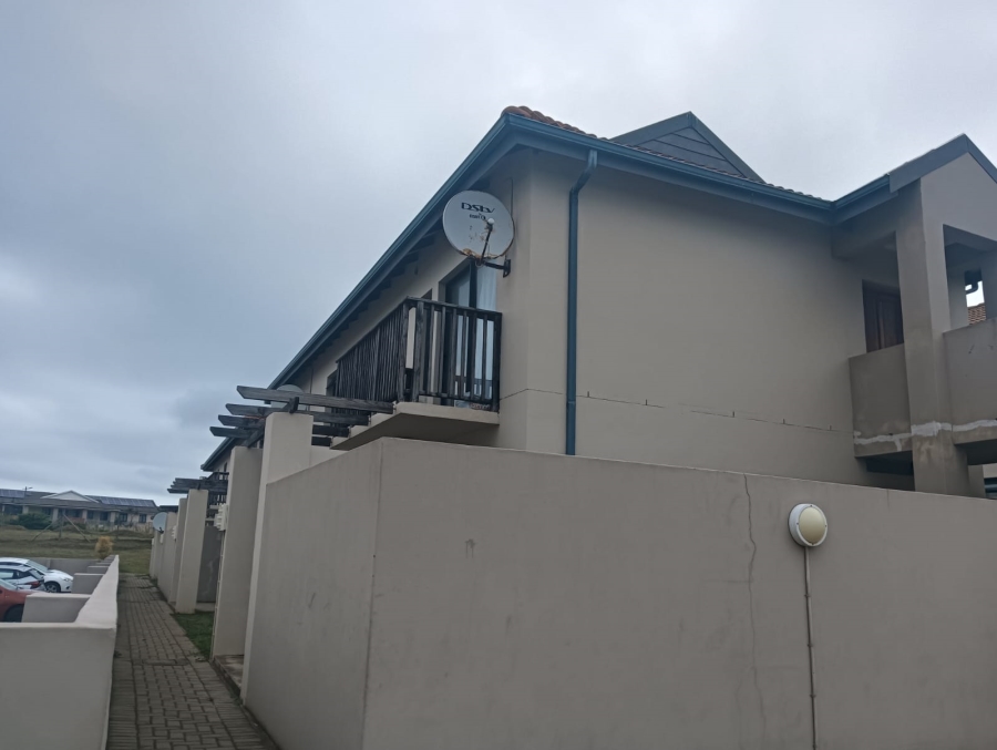 2 Bedroom Property for Sale in Kidds Beach Eastern Cape